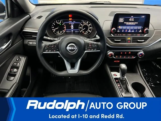 Used 2025 Black Nissan 2.5 SV image 16