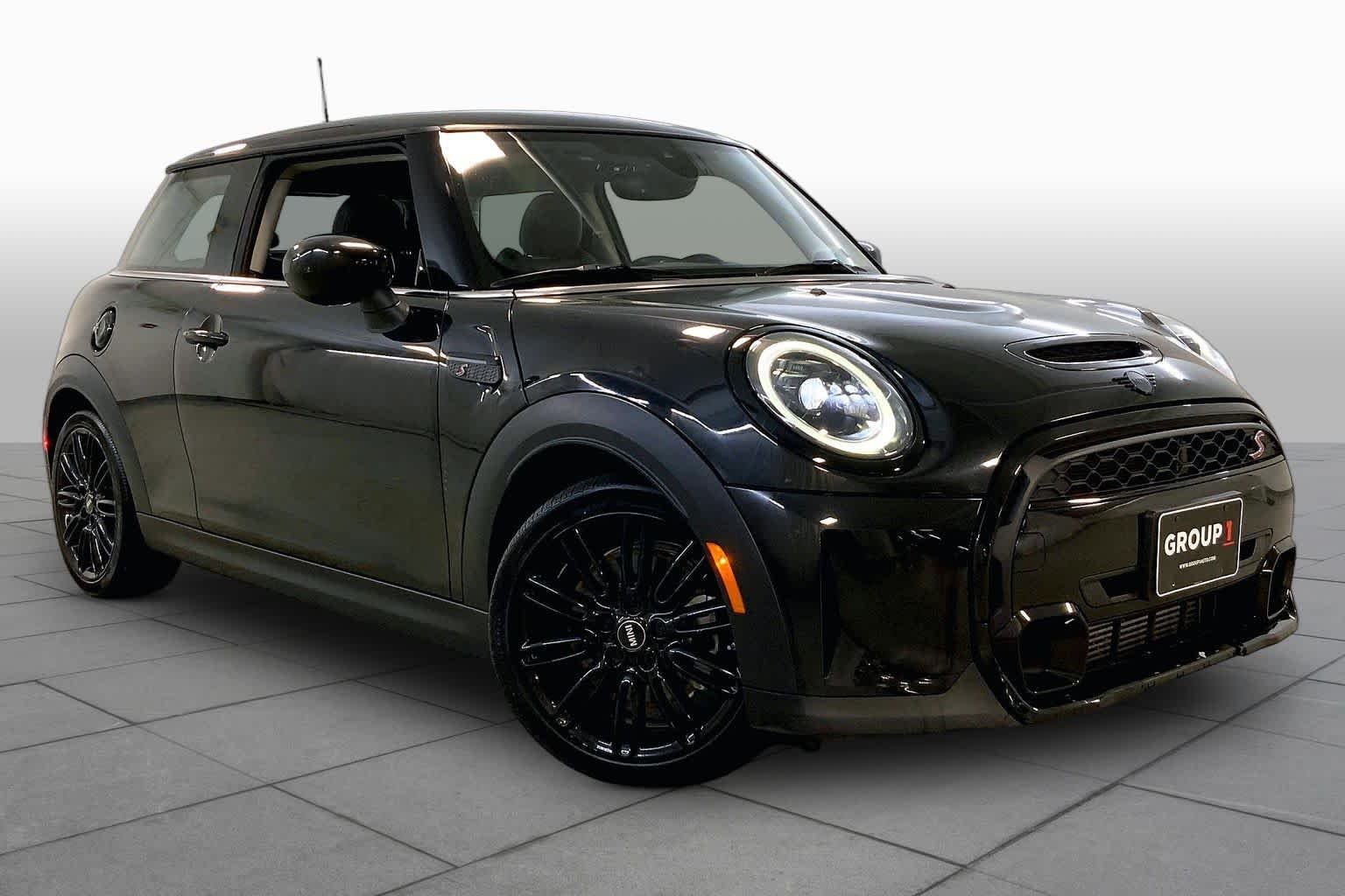 Pre-Owned 2024 MINI Hardtop 2 Door Cooper S