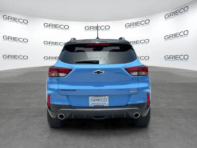 Used 2023 Fountain Blue Chevrolet RS image 6