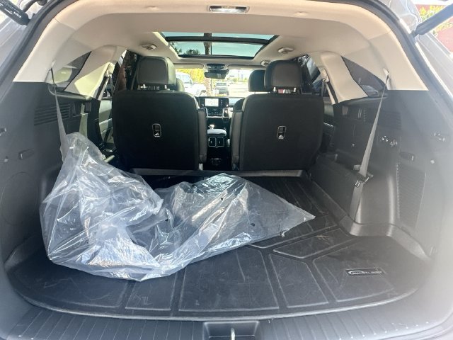 Certified Used 2023 Wolf Gray Kia SX image 28