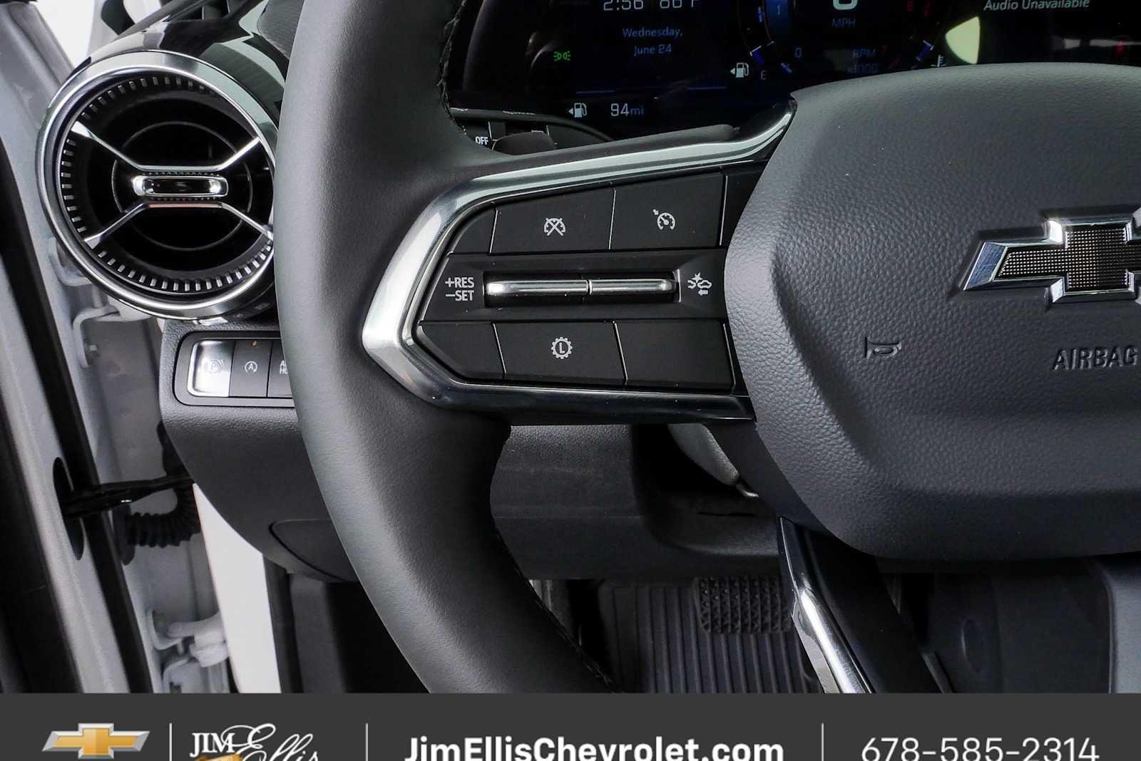 2026 Chevrolet Equinox LT - Photo 9