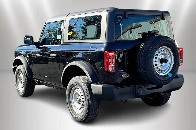 2025 Ford Bronco 2-Door Base - Photo 16