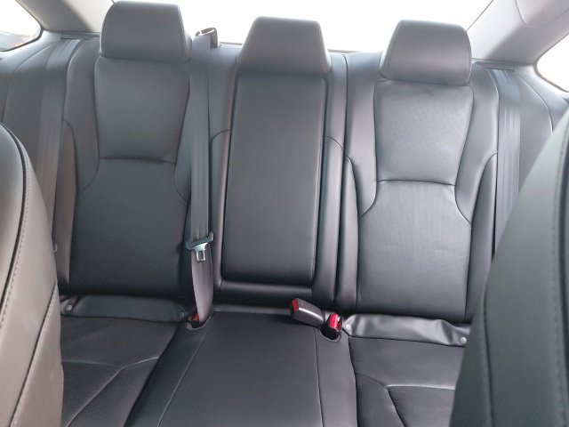 Used 2025 Solar Silver Metallic Honda Touring image 30