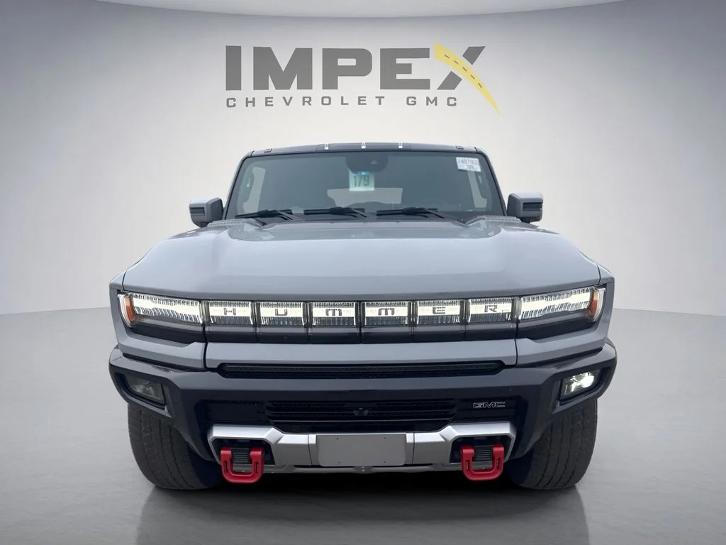 Used 2025 Gray GMC 2X image 8