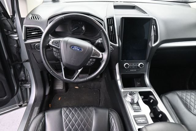 Used 2024 Silver Ford Titanium image 20