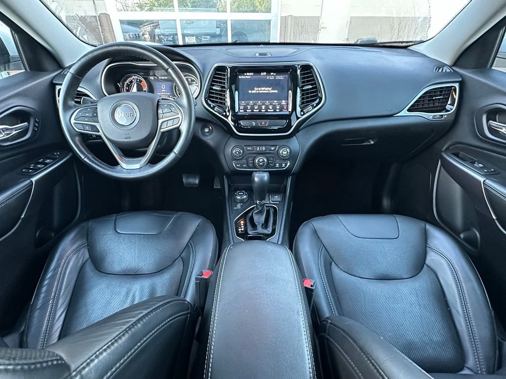 Used 2019 White Jeep Limited image 15
