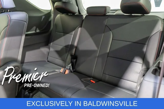 Used 2025 Radiant Red Tintcoat Chevrolet Z71 image 9