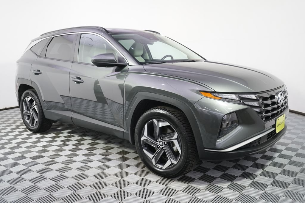 Used 2023 Gray Hyundai SEL Convenience image 8