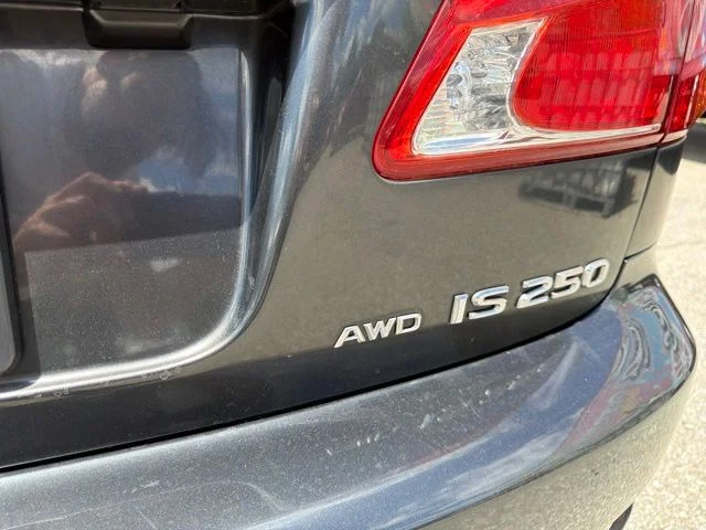 Used 2009 Gray Lexus 250 image 34
