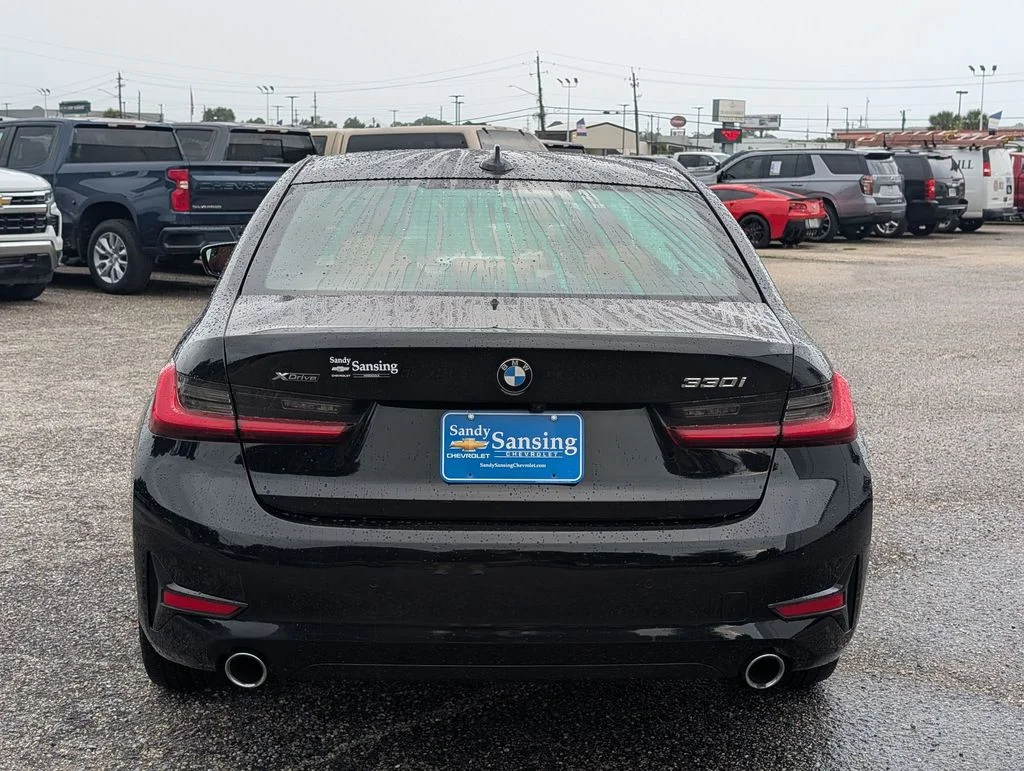 Used 2020 Black BMW 330i xDrive image 4