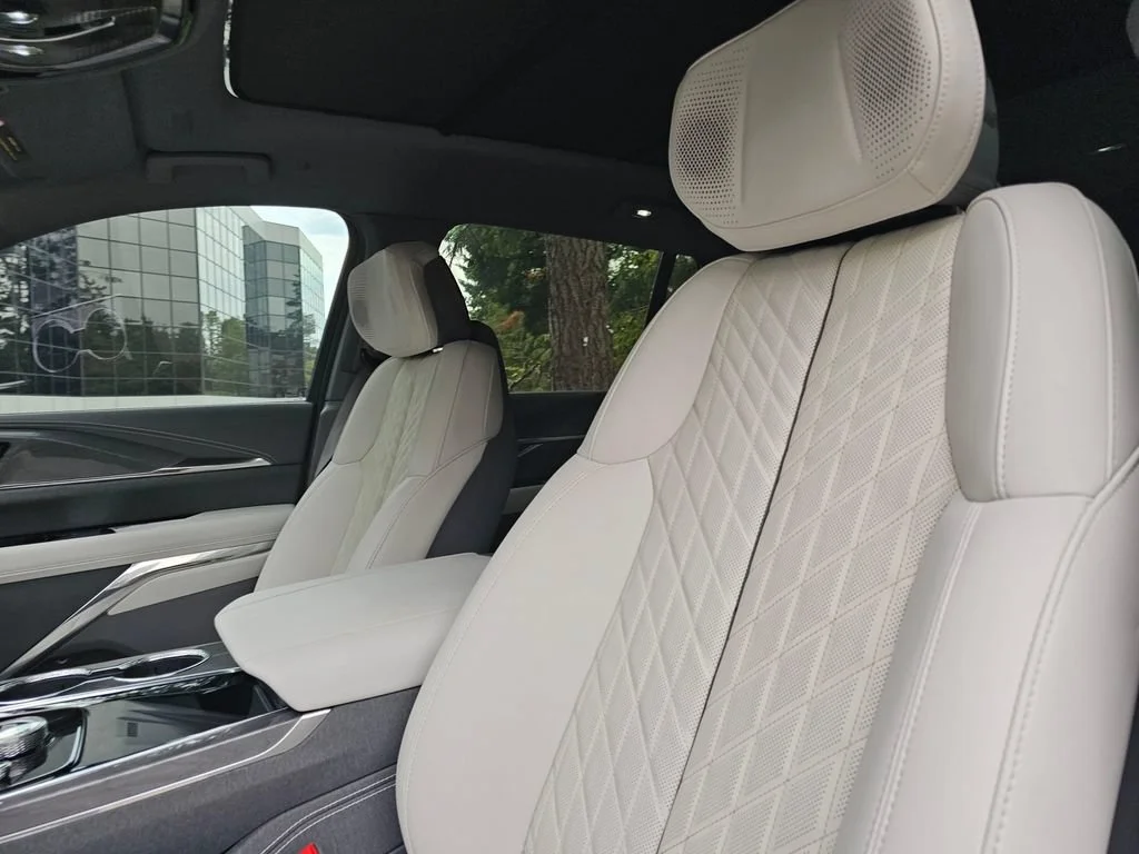 2026 Cadillac Escalade IQ Luxury - Photo 24
