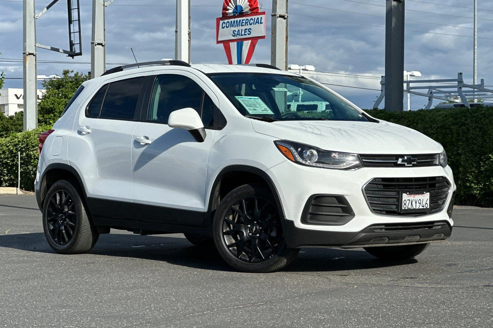 Used 2022 Summit White Chevrolet LT image 2