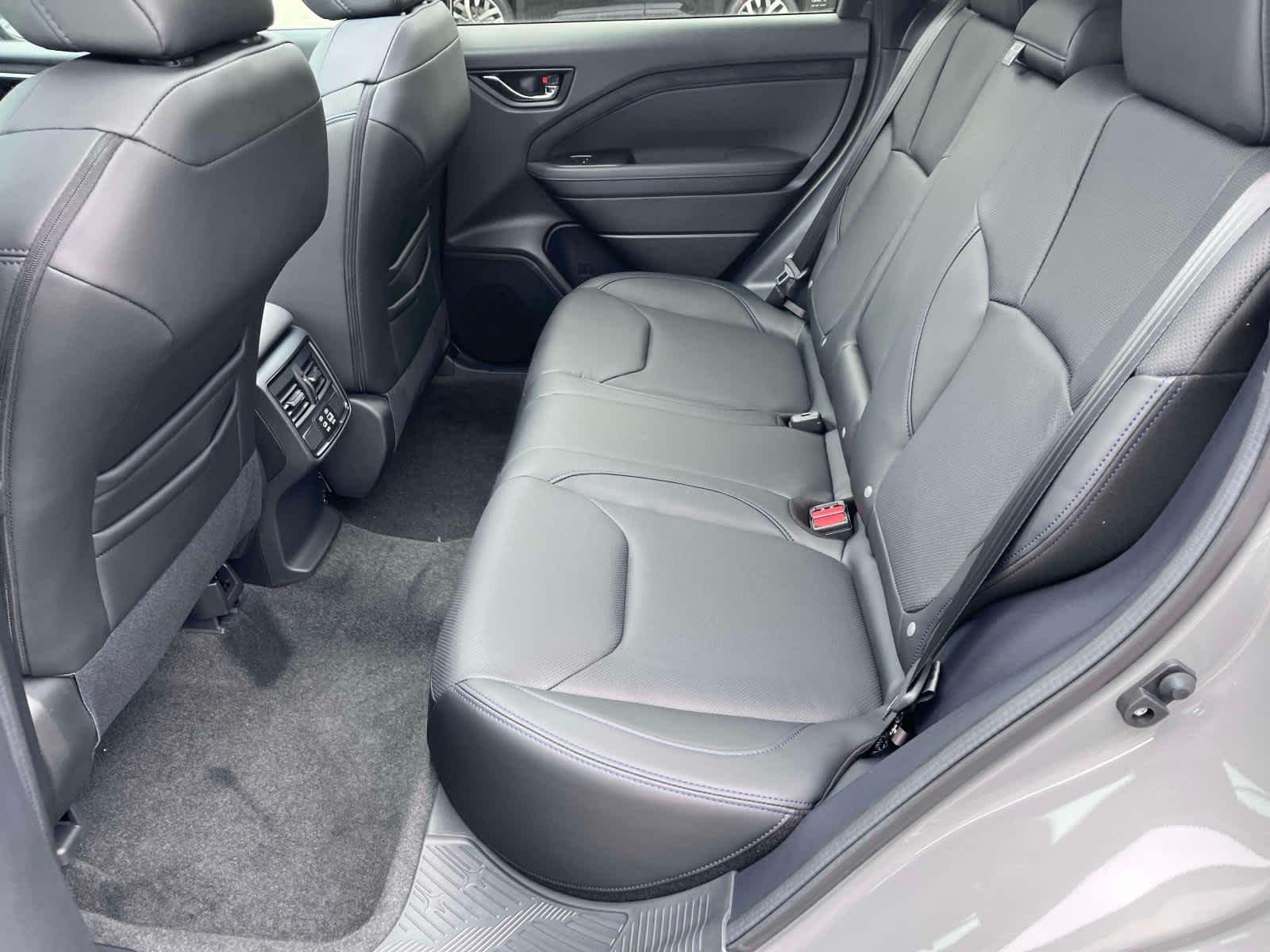 New 2026 River Rock Pearl Subaru Limited image 17