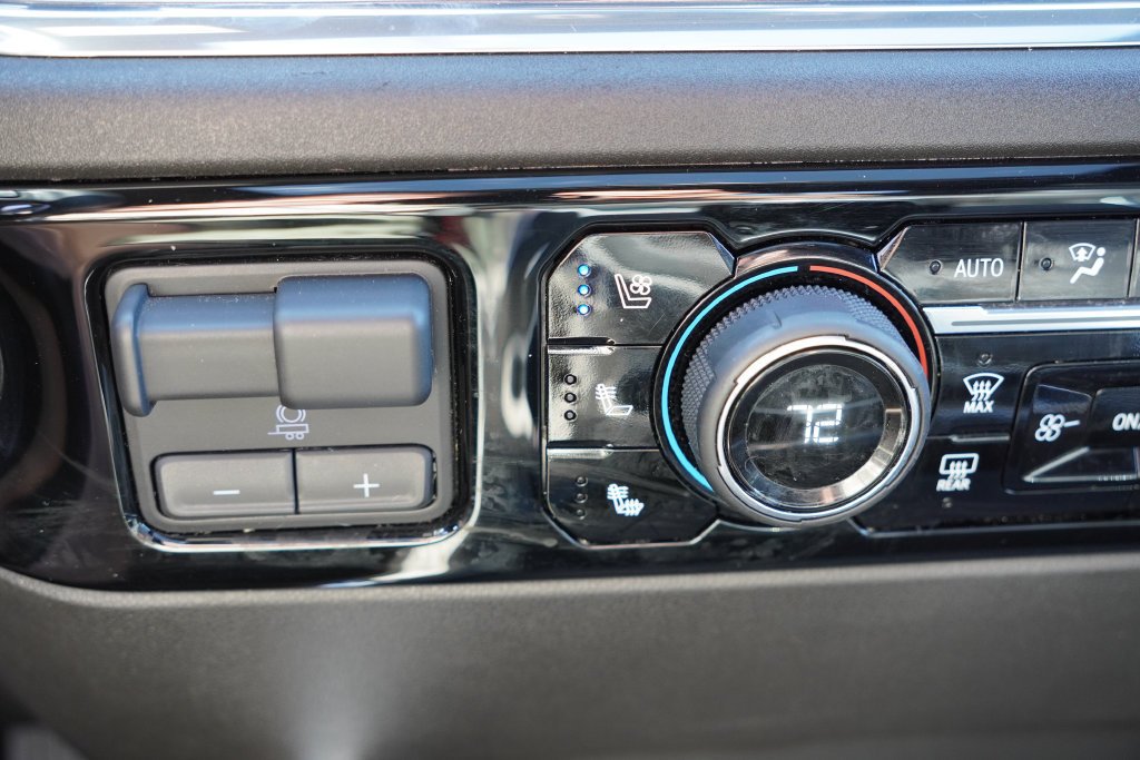 2024 Chevrolet Silverado 3500HD High Country - Photo 32