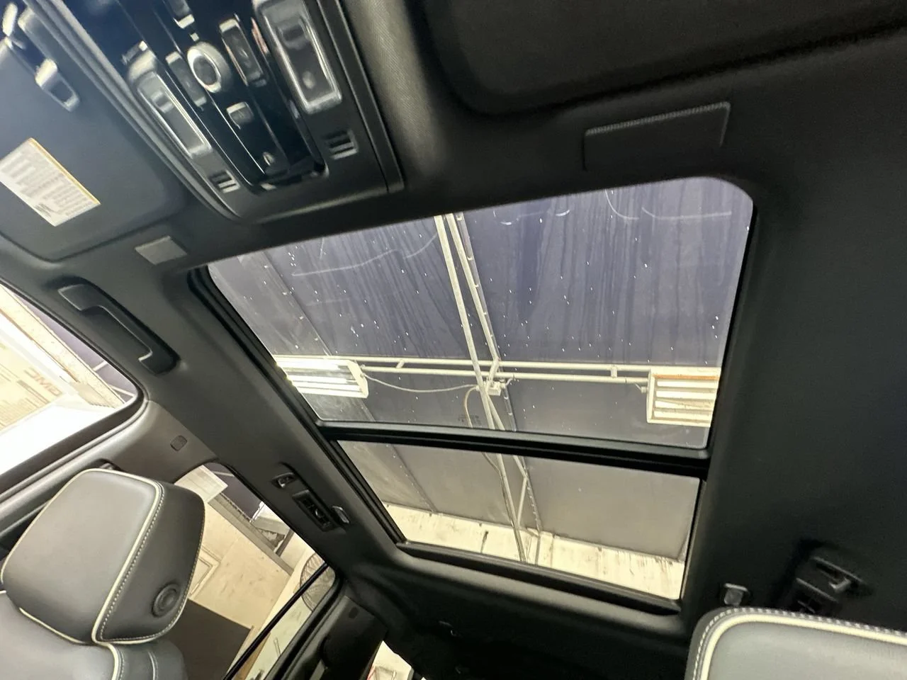 2026 GMC Yukon XL Elevation - Photo 17