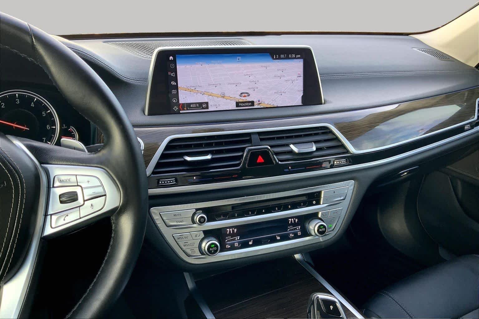 Used 2018 Jet Black BMW 740i image 7