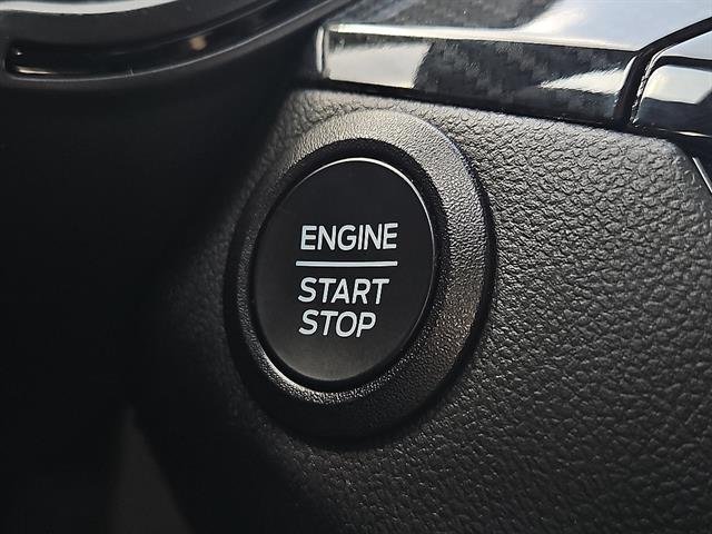 Used 2025 Vapor Blue Ford ST-Line image 24