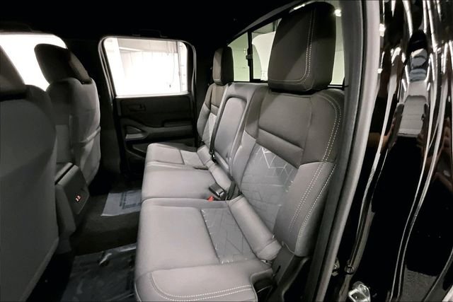 2026 Nissan Frontier SV - Photo 11
