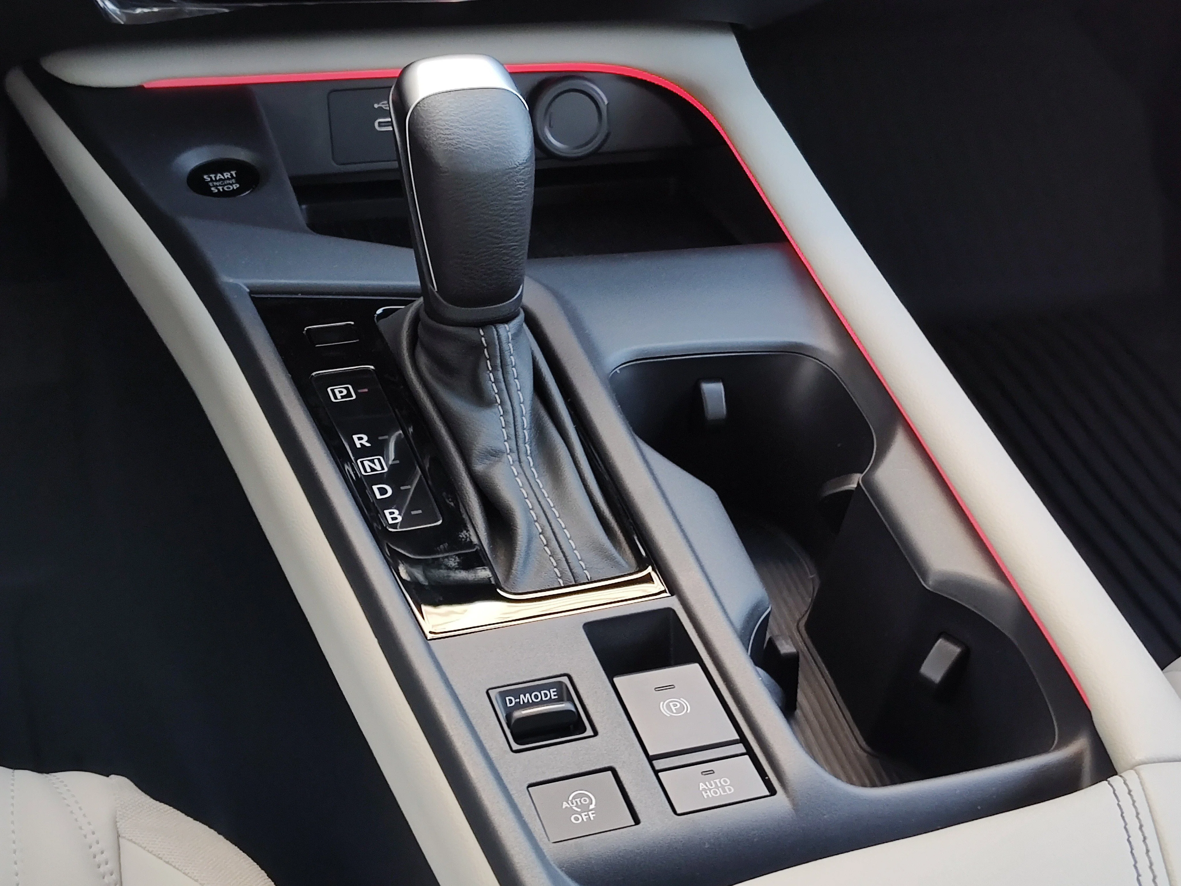 New 2026 Aspen White TriCoat Nissan SL image 10