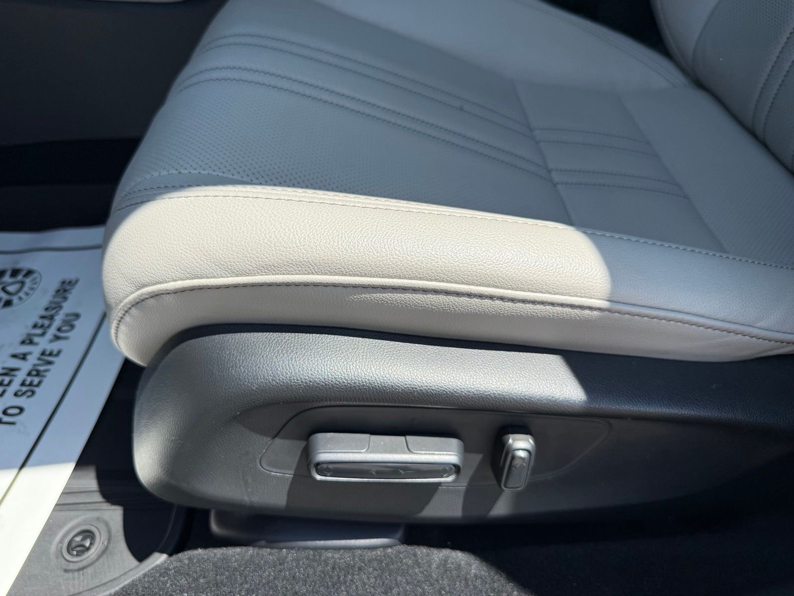 2026 Honda HR-V EX-L - Photo 34