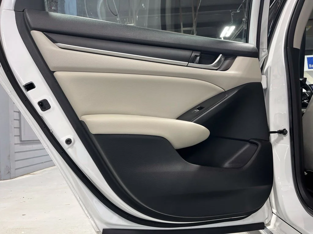 2019 Honda Accord EX - Photo 28