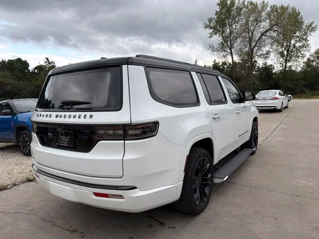 Used 2022 White Jeep Series II image 3
