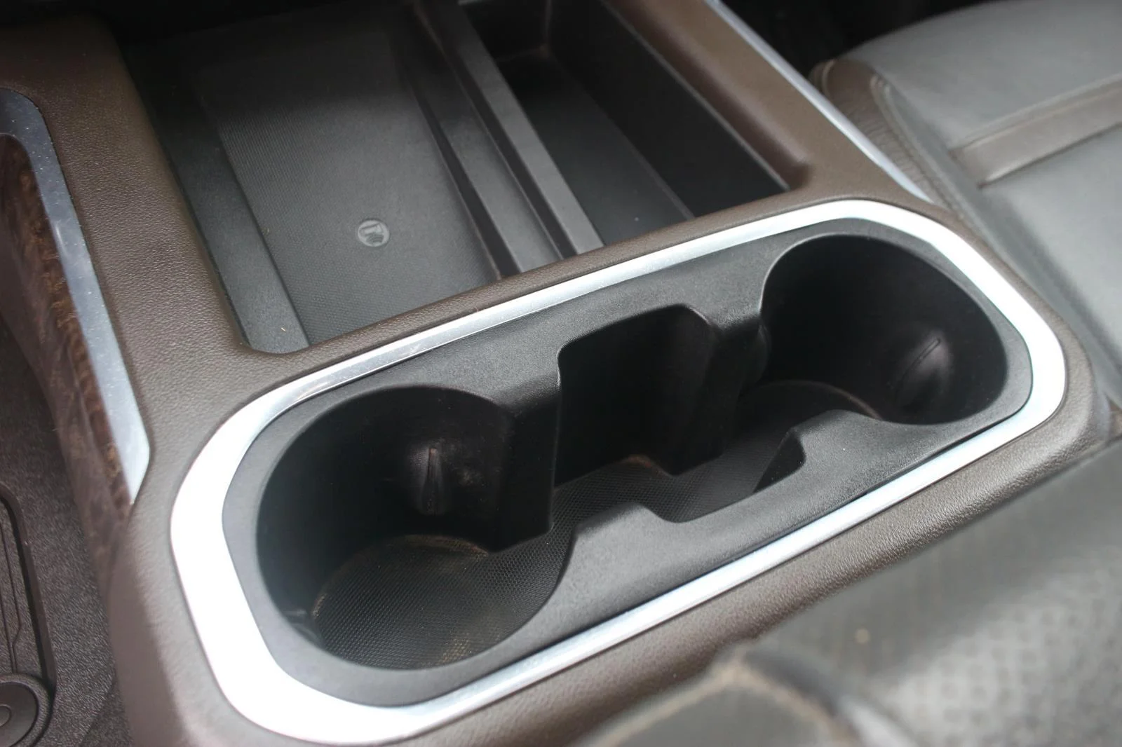 Used 2023 Ebony Twilight Metallic GMC Denali image 24
