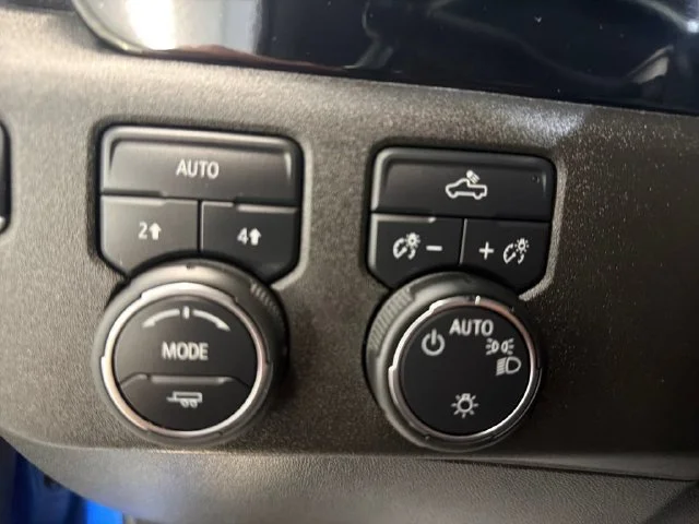 Used 2025 Blue Chevrolet LT image 17
