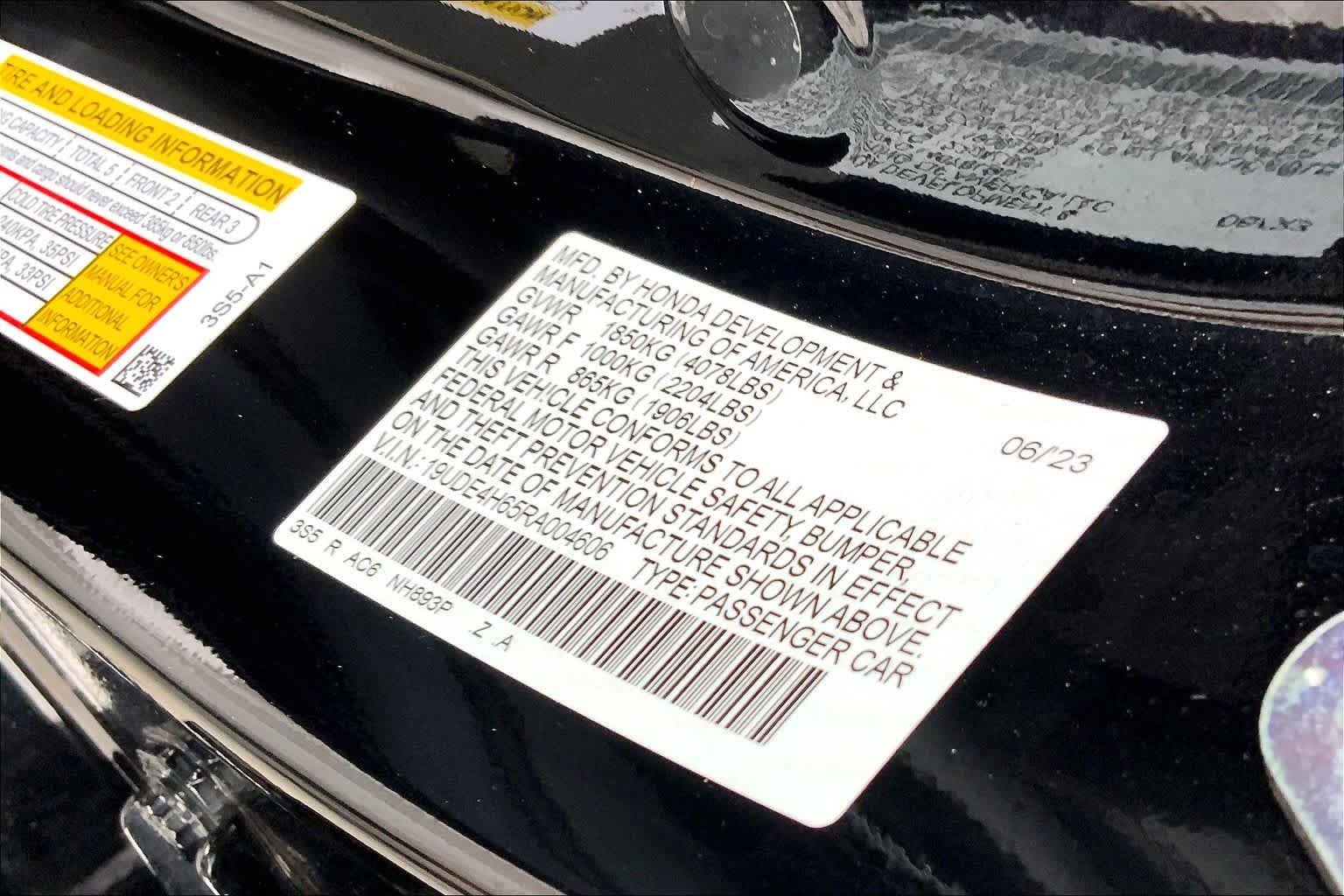 Used 2024 Majestic Black Pearl Acura w/A-Spec Technology Package image 34