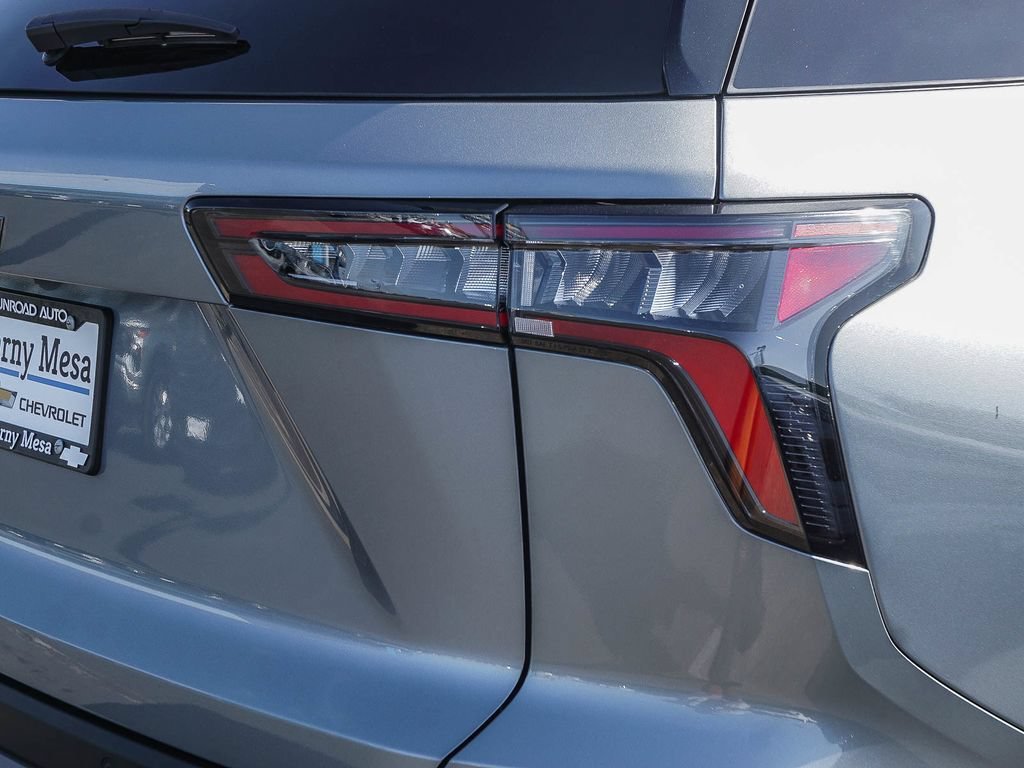New 2027 Sterling Gray Metallic Chevrolet LT image 7