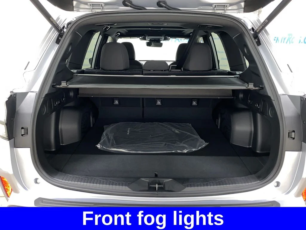 Used 2025 Silver Subaru Premium image 19
