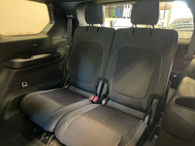 New 2026 White Jeep Laredo image 17
