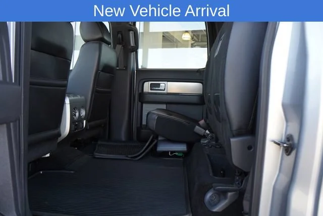 Used 2014  Ford XL image 38