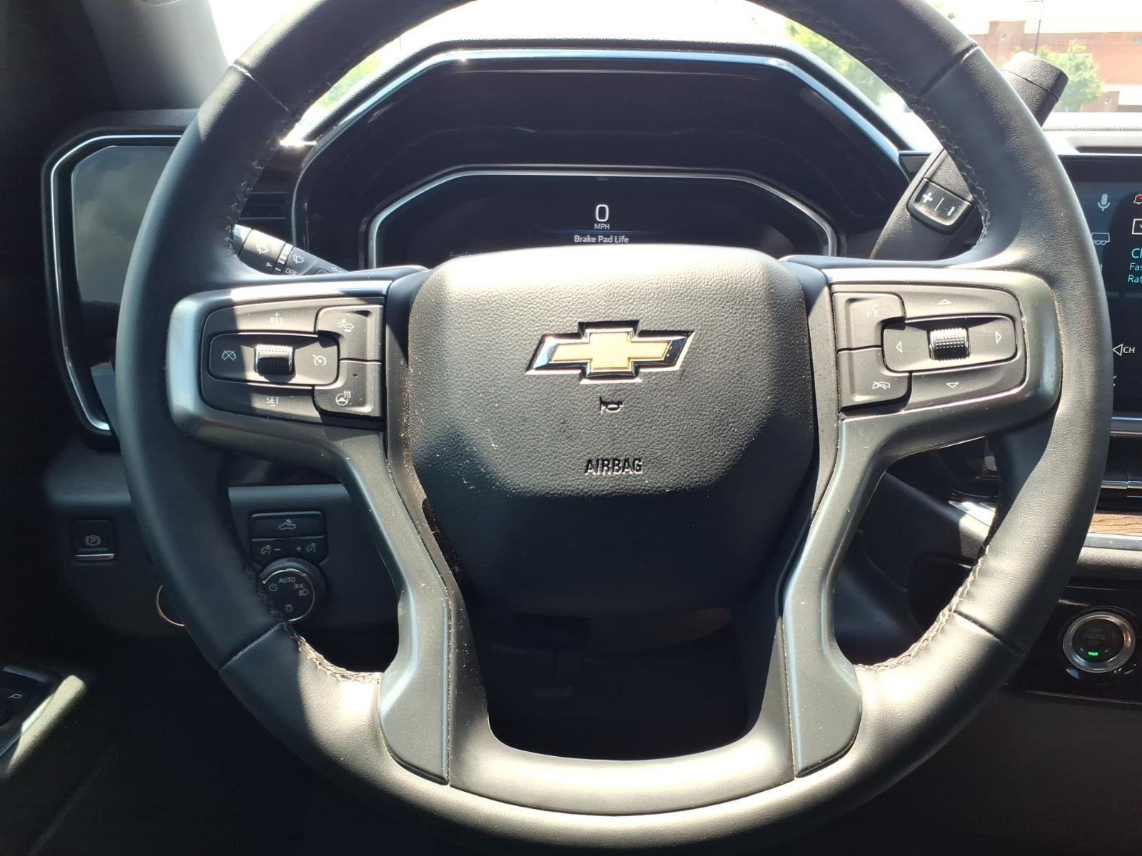 Used 2024  CHEVROLET LT image 25
