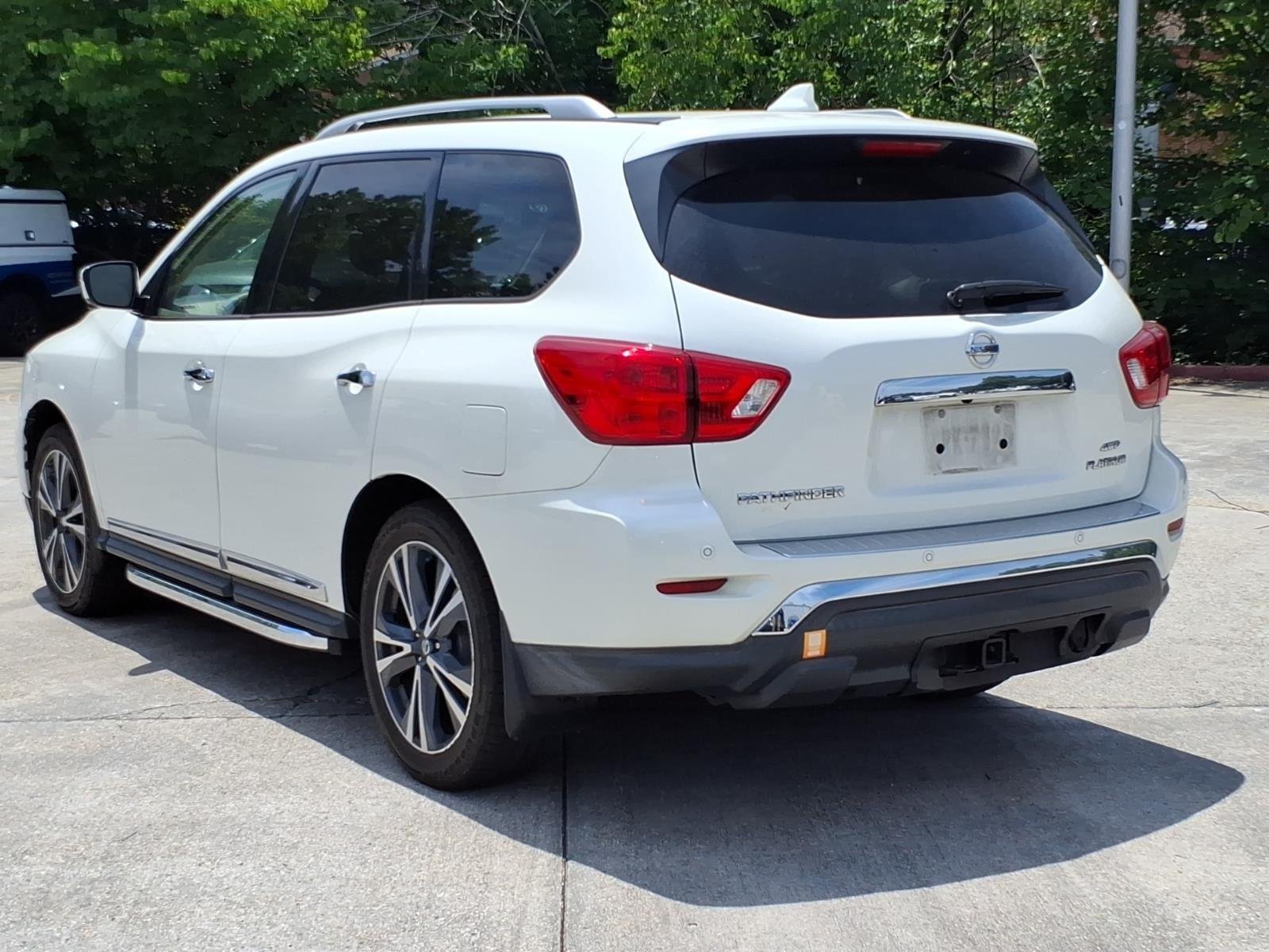 Used 2019 Pearl White Tricoat Nissan Platinum image 9