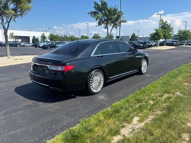 Used 2017 Black Lincoln Reserve image 5