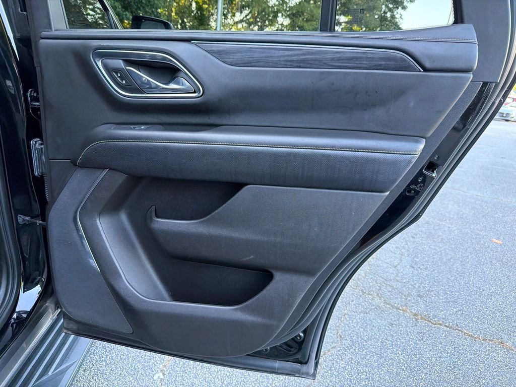 2021 GMC Yukon SLT - Photo 16