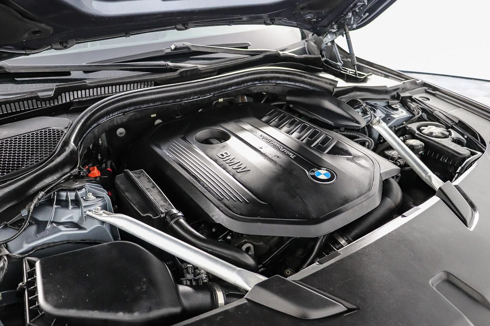 Used 2018 Blue BMW 640 Gran Turismo i xDrive image 27