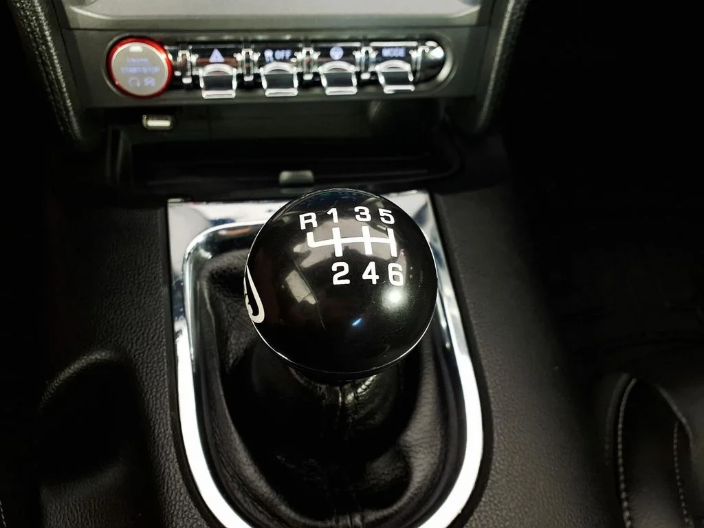 Used 2016 Black Ford GT image 21