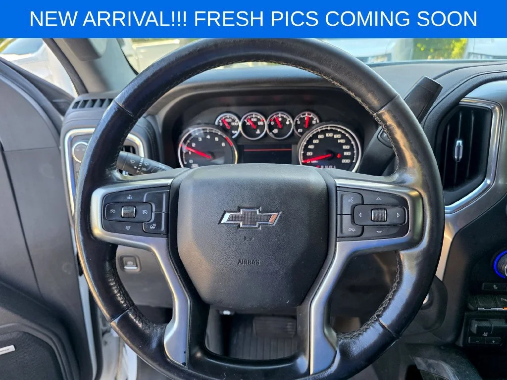 Used 2021 White Chevrolet RST image 11
