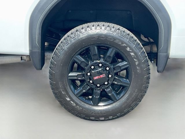 2025 GMC Sierra 3500HD AT4 - Photo 40
