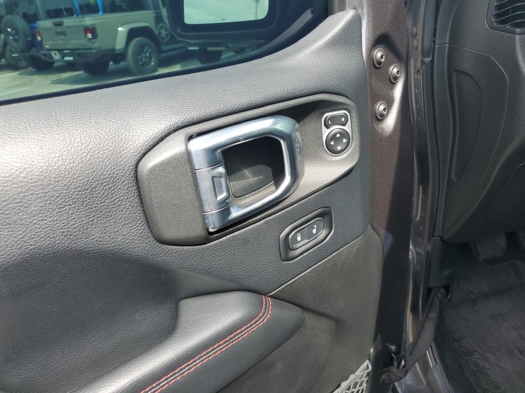 Used 2018 Gray Jeep Unlimited Rubicon image 10