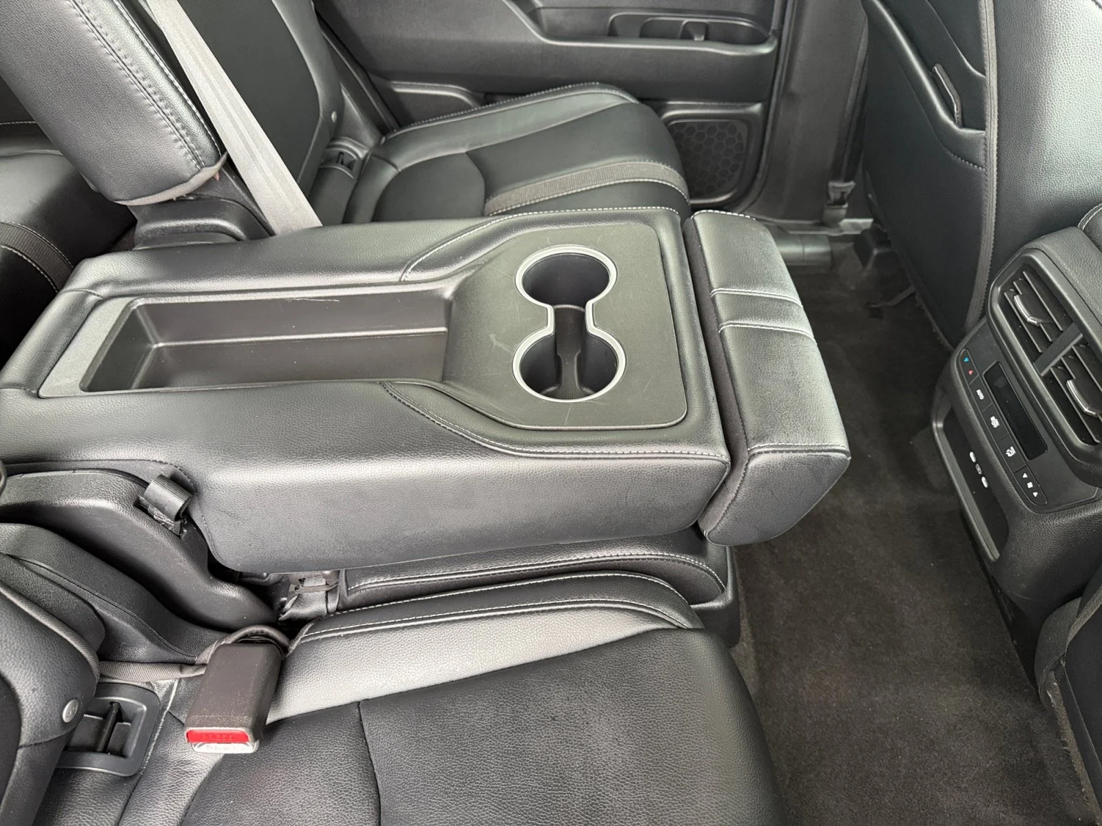 Certified Used 2024 White Honda Touring image 36