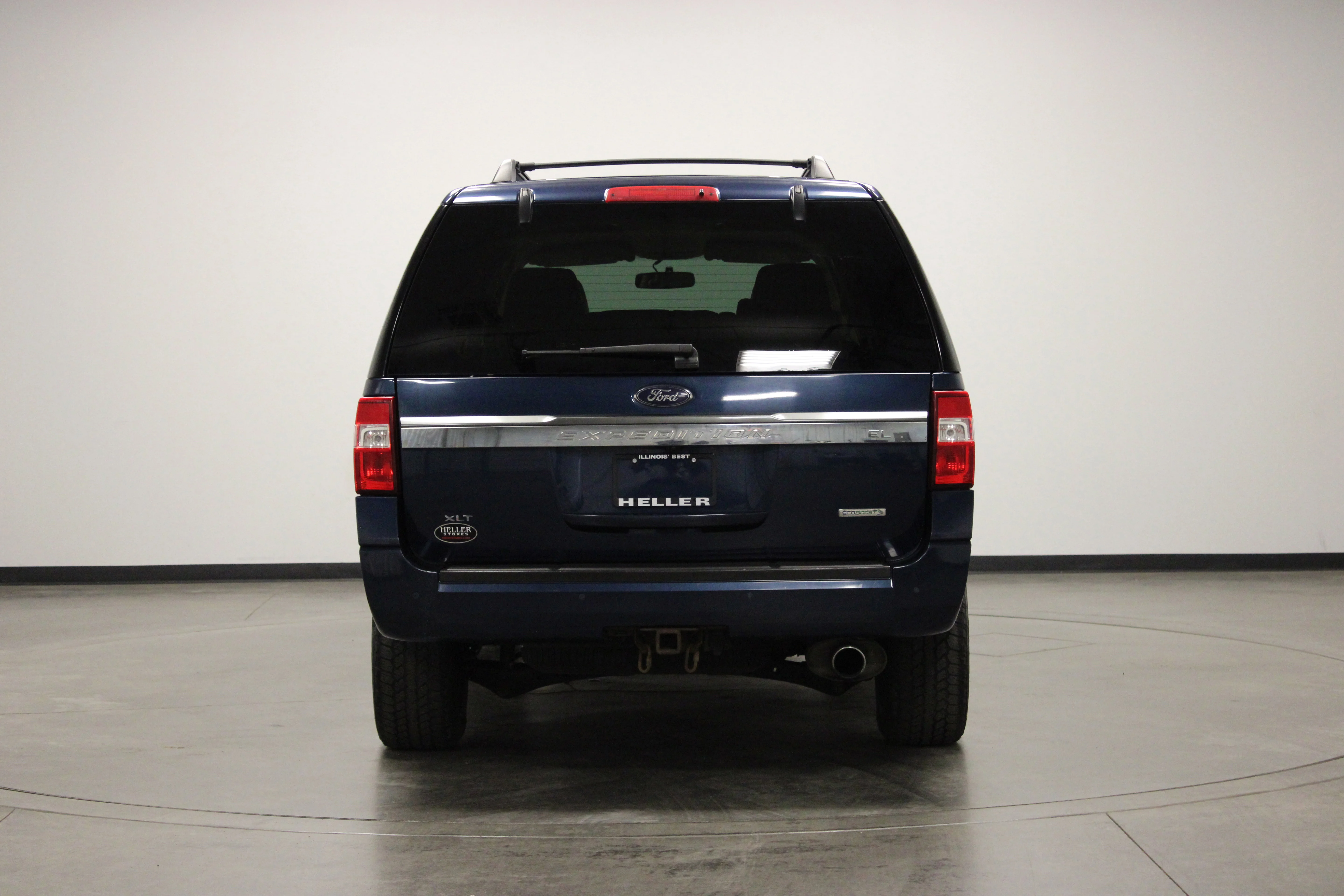 Used 2017 Blue Ford XLT image 7