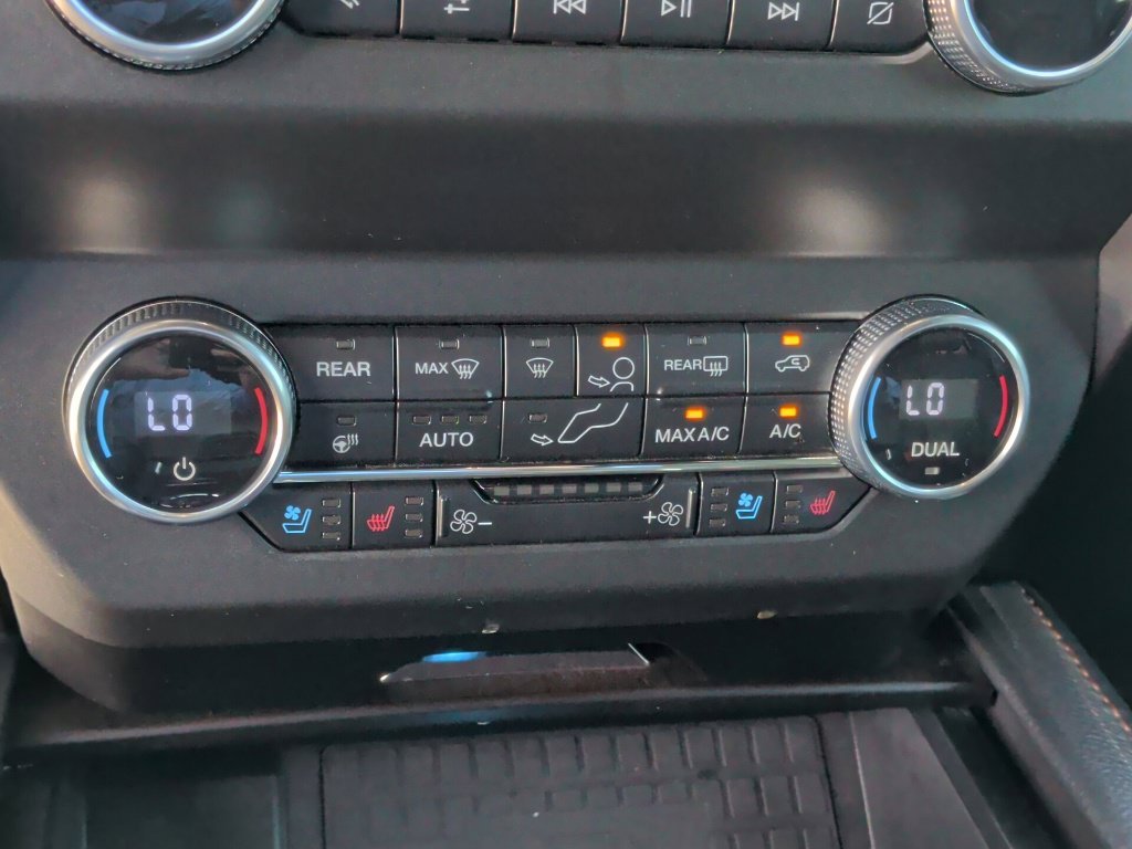 Used 2020 White Ford King Ranch image 32