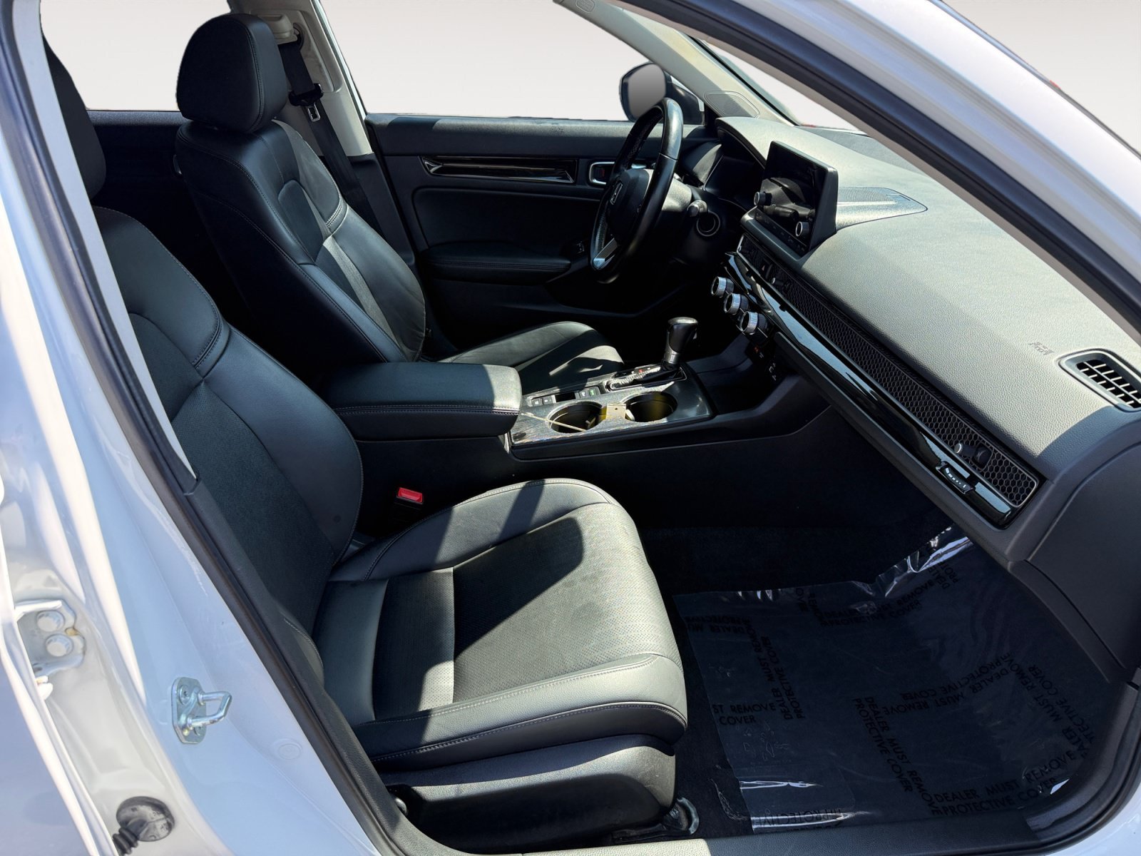Used 2022 Platinum White Pearl Honda EX-L image 19