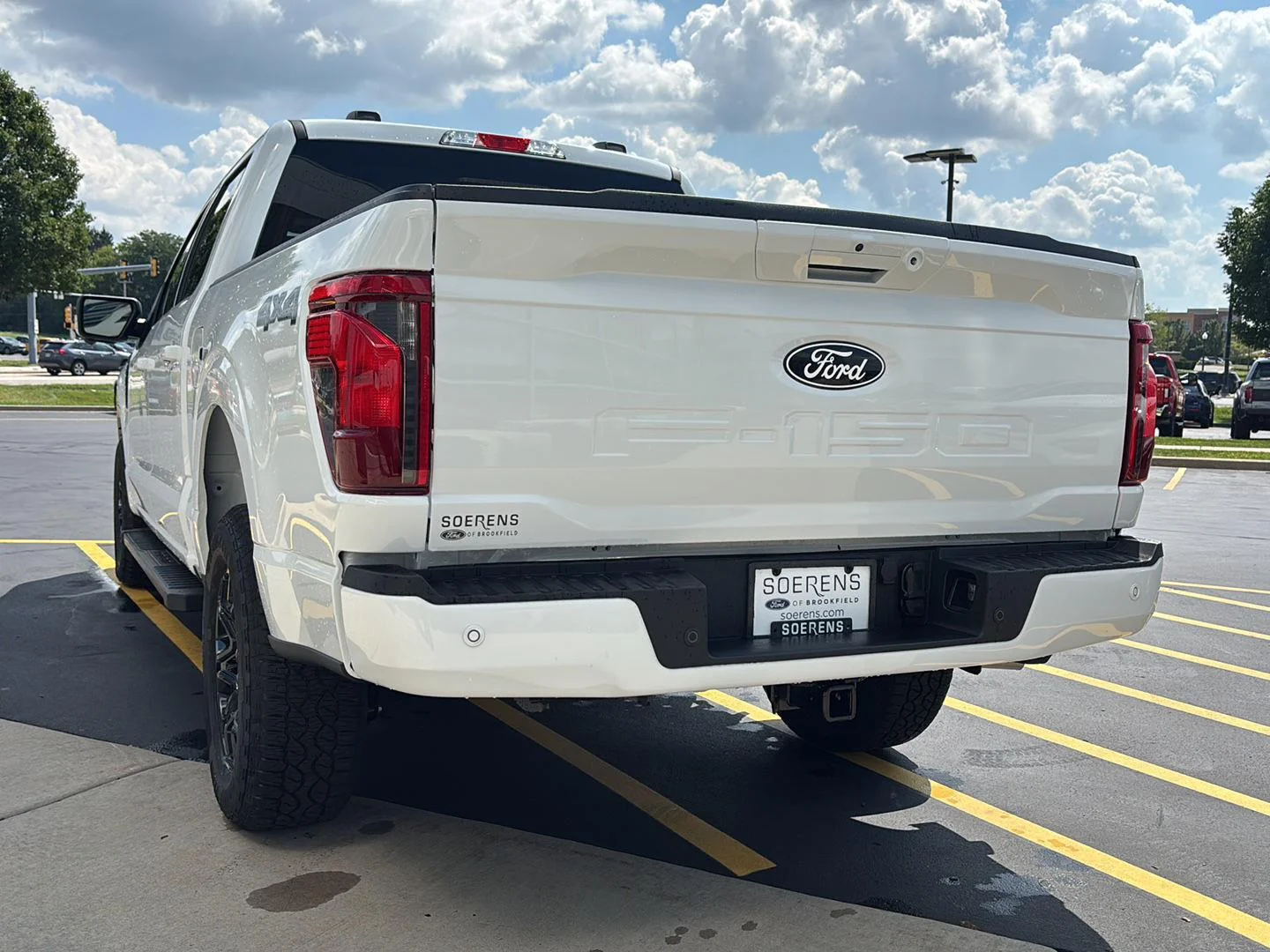 New 2026 Oxford White Ford XLT image 26