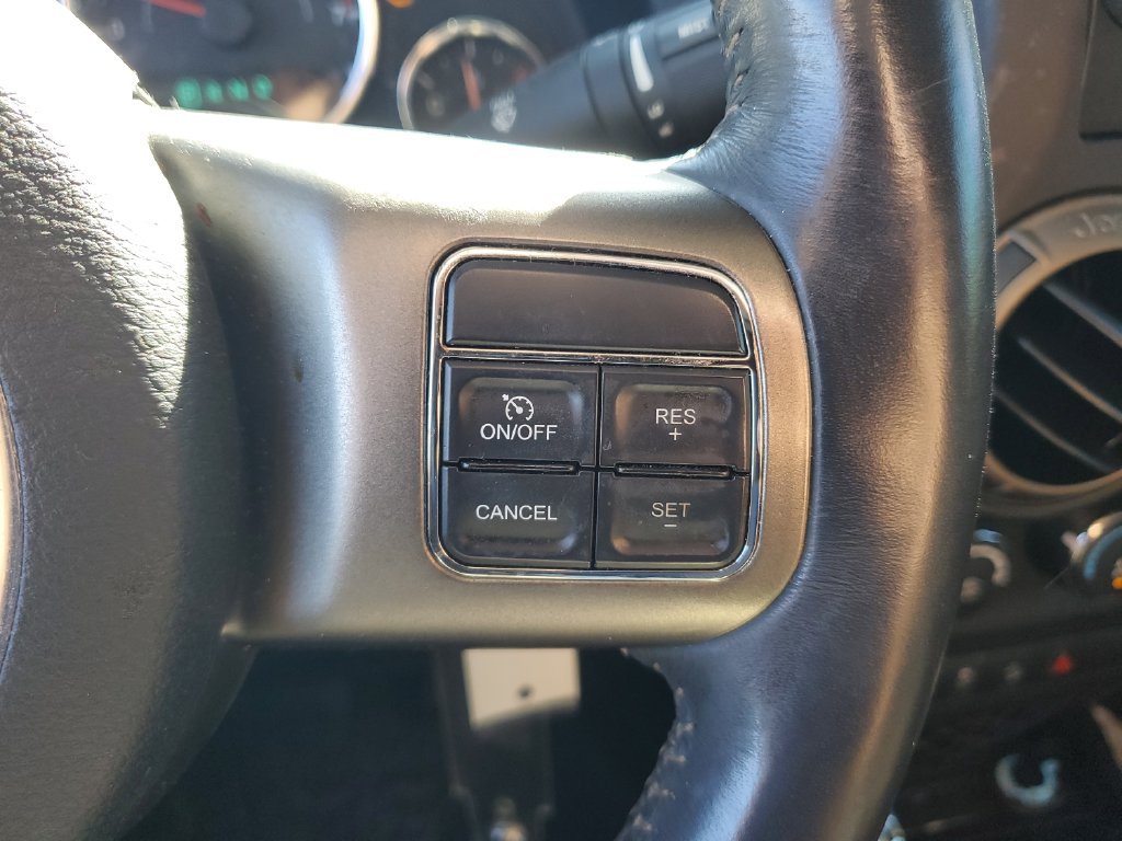Used 2018 Gray Jeep Sport image 21
