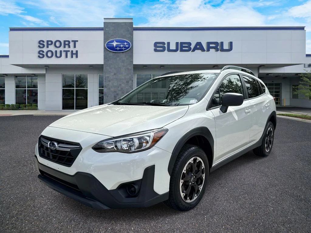 Used 2023 White Subaru Base image 7