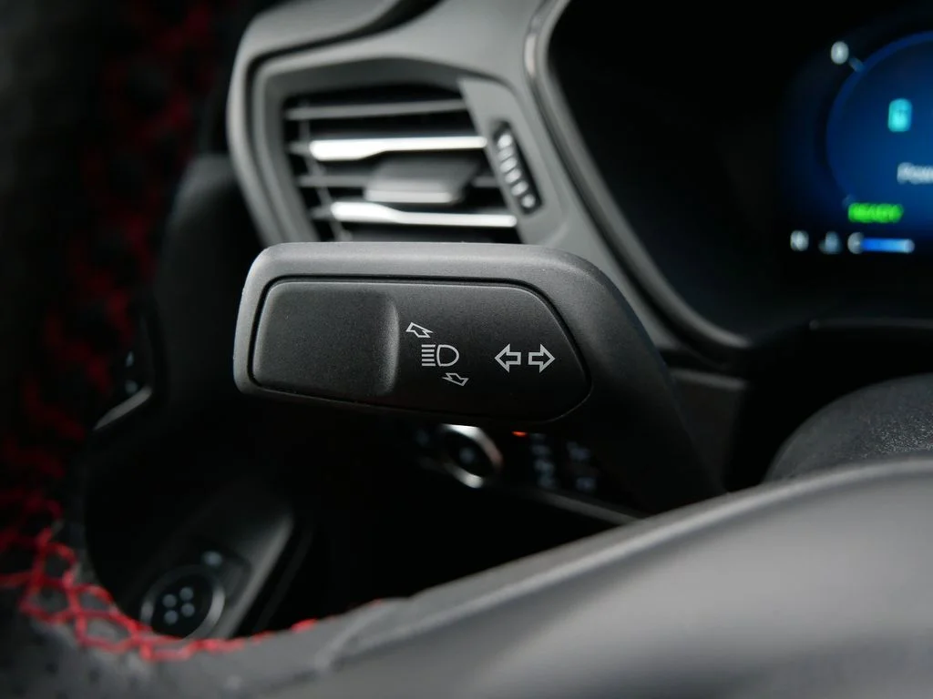Used 2025 White Ford ST-Line Select image 19